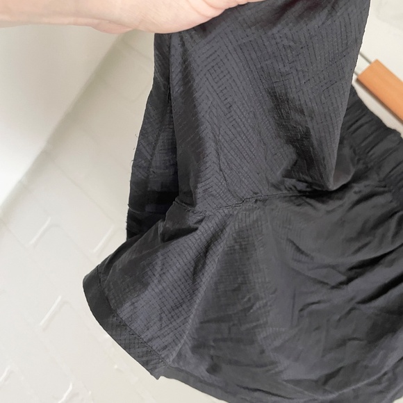 Nike Women’s Shorts Running Training Sporty Pocket Breathable Lightweight Sz M - Picture 12 of 16